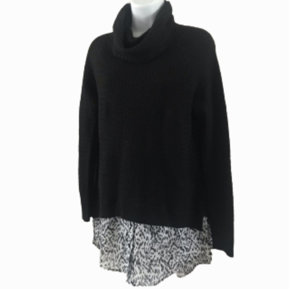 Como Black Sweater